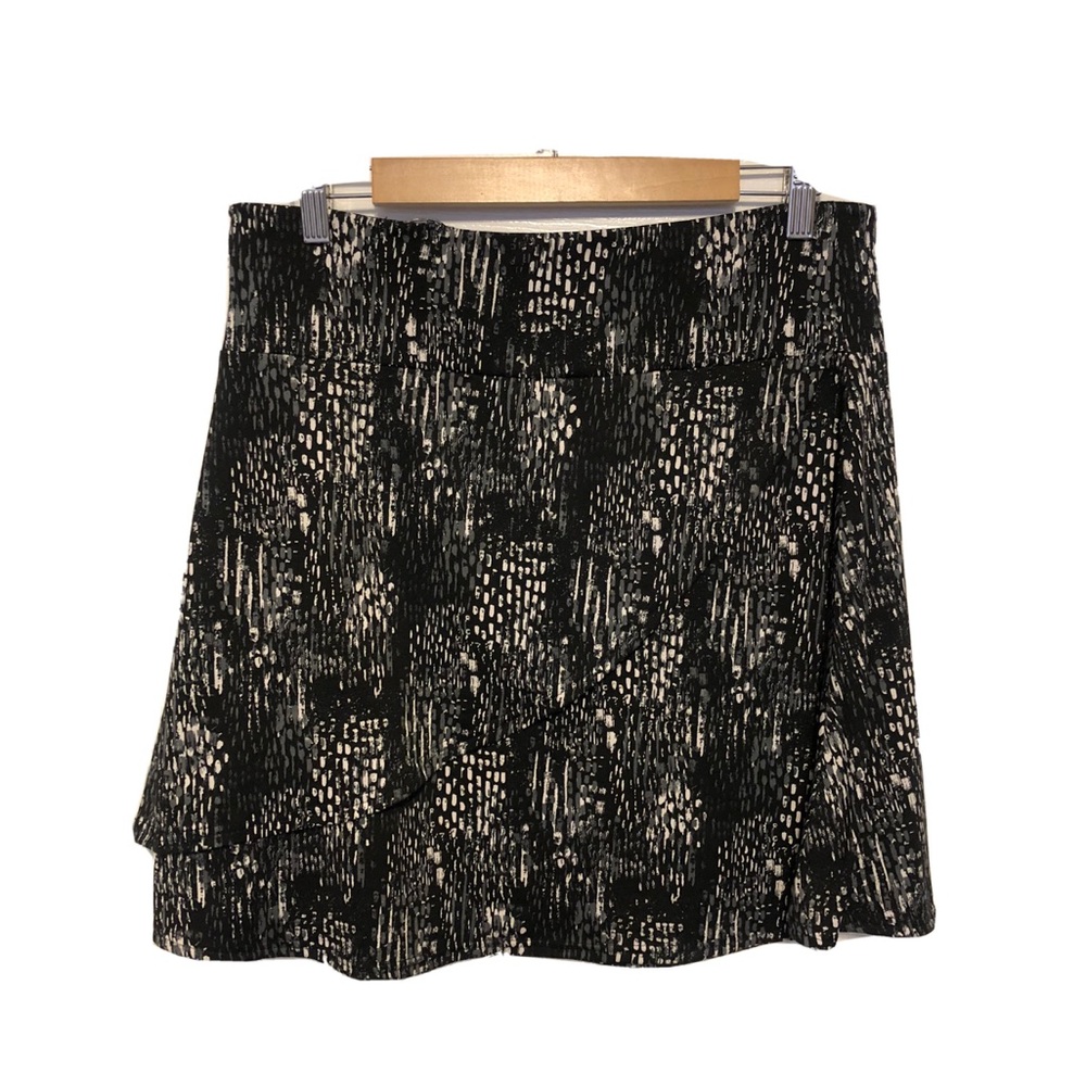 SOYBU Athletic Skirt Large